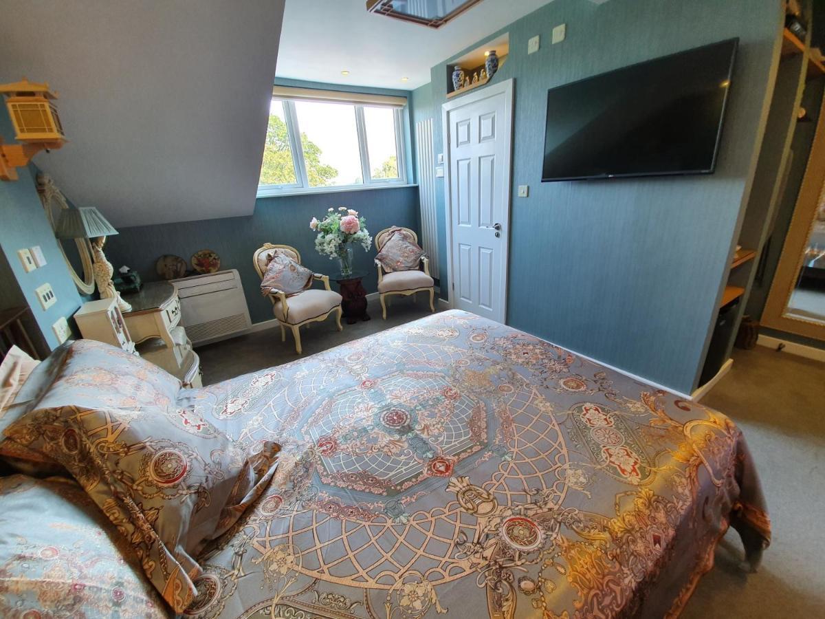 Bed and breakfast Tower 4*