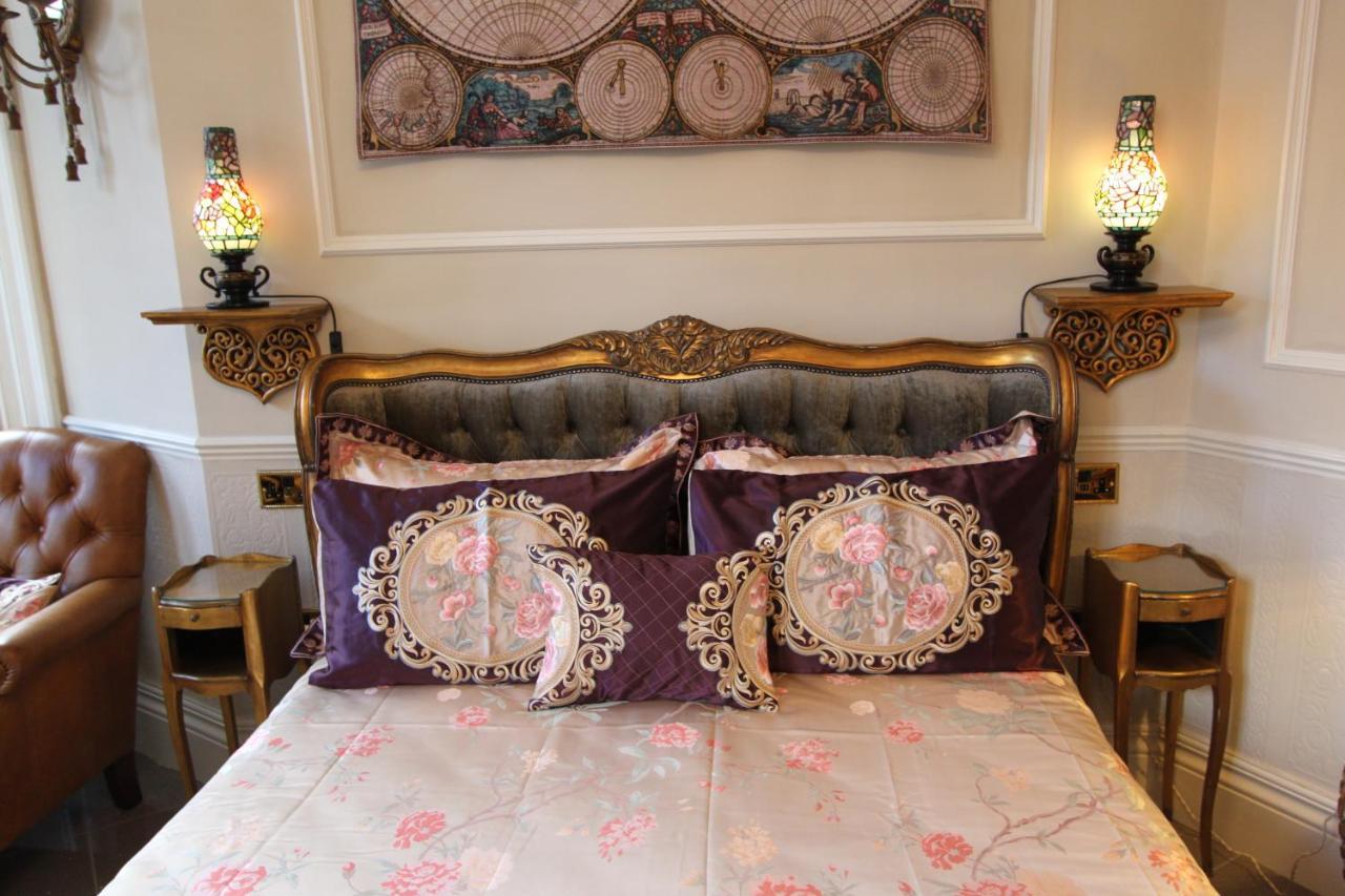 Bed and breakfast Tower 4*